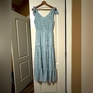 Summer modest maxi dress